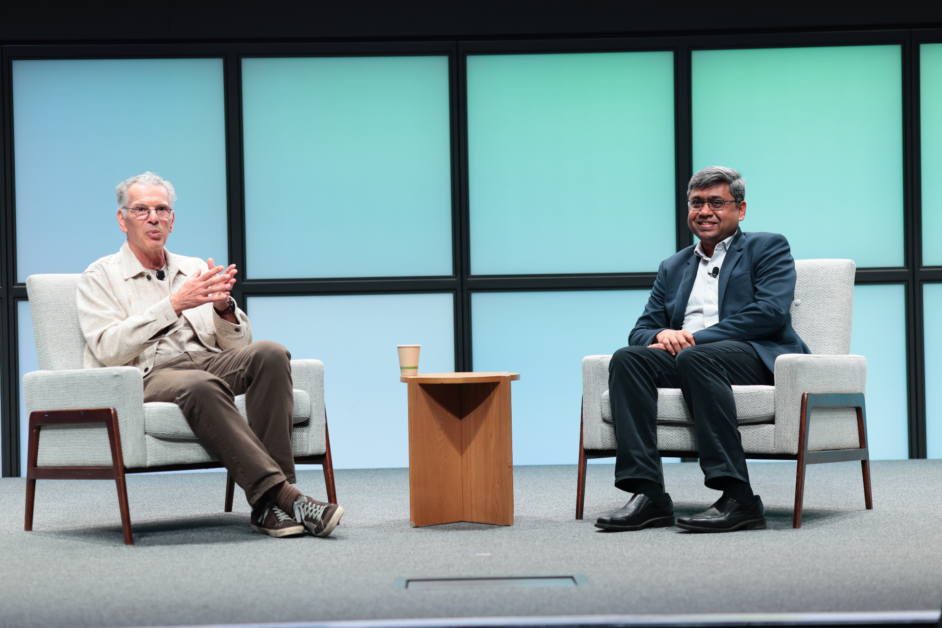 IA na sala de cirurgia: como Stanford Health e Oracle Health estão redesenhando o cuidado em escala